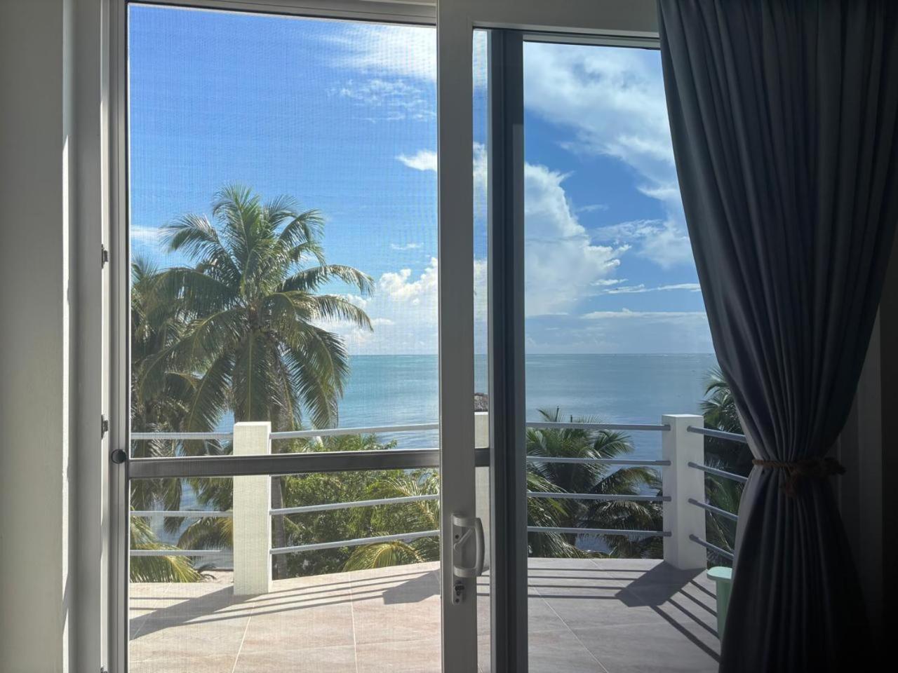 Hotel Ashton Court Belize Belize City Exterior foto