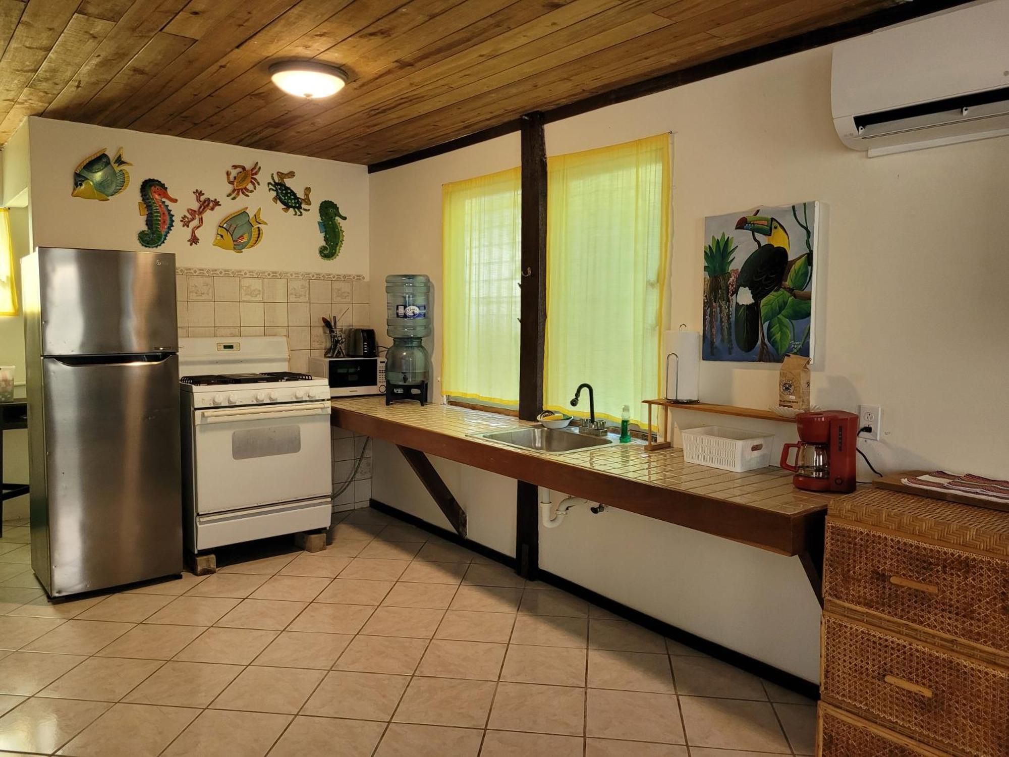 Hotel Ashton Court Belize Belize City Exterior foto