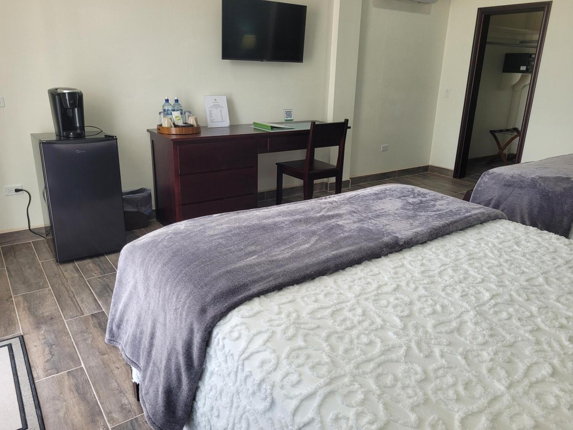 Hotel Ashton Court Belize Belize City Exterior foto