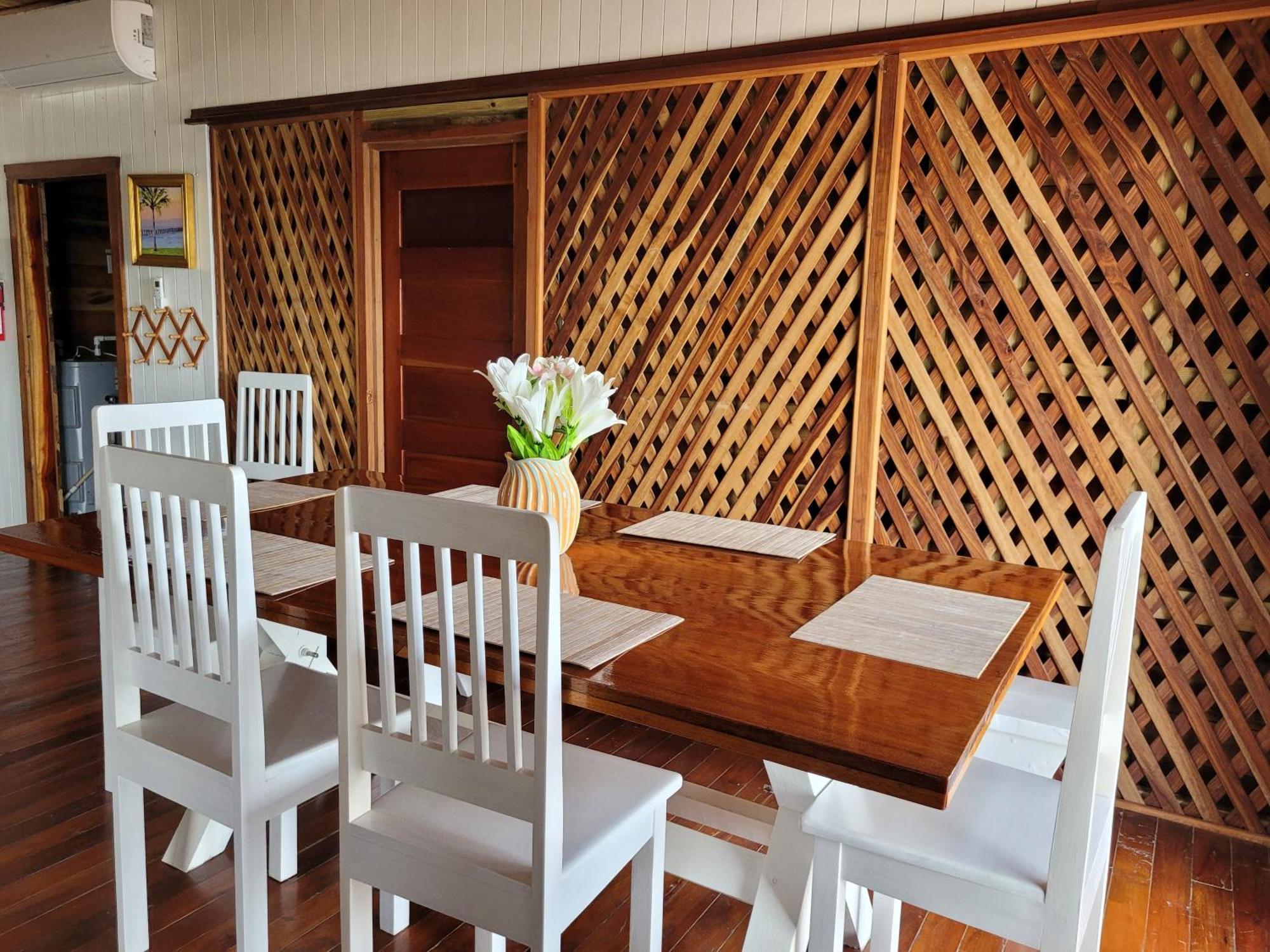 Hotel Ashton Court Belize Belize City Exterior foto